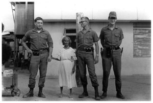 american-soldiers-and-the-queen-of-the-negritos-johnny-depp-by-annie-leibovitz